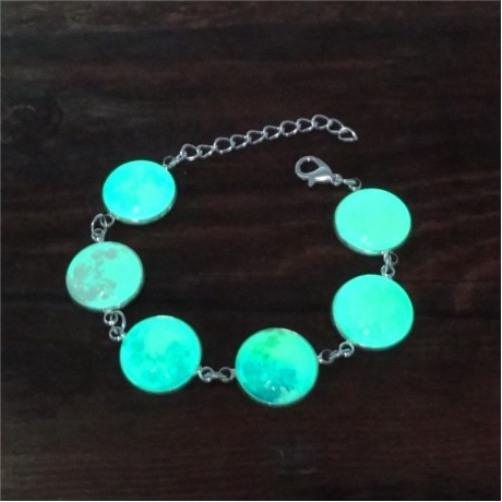 Jewelry Galaxy Starry Moon Bracelet Gemstone Luminous Bracelet with Charms for Men and Women