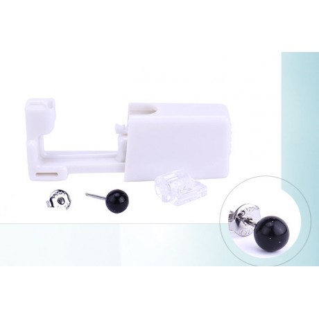 New Personal Disposable Painless Ear Piercer With Earring