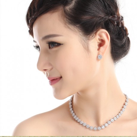 9.3mm Brilliant Flower Stud Earrings for Women Girls