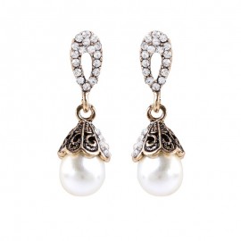 Elegant Vintage Pearl Earrings Diamond stud Earrings Jewelry Accessories for Women Girls Birthday Festival Party Gift 