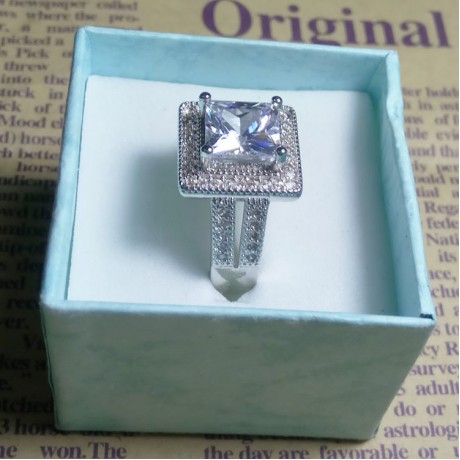 Vintage Retro Cubic Zirconia Ring Gorgeous Platinum-Plated Diamond Rings For Girls(6-9)