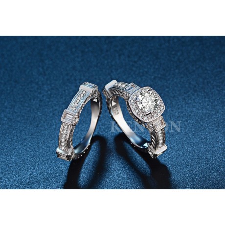 Sterling Silver White Gold Plated Ring Set Round Zirconia Center Design Ring Set For Women Or Girls (6-9)
