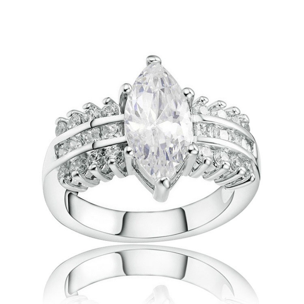 Hot Platinum-Plated Rings Horse Eye Zirconia Rings For Women(6-10)
